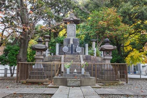 解夢 墓|夢見墳、墳墓